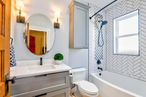 New And Trendy Bathroom Interior Designs for Homeowners 